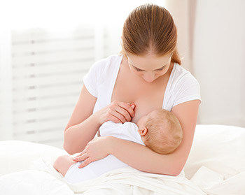 poporodní péče porodní asistentka